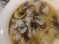 -香山湖家家宴(中山陵店)