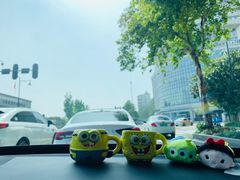 -肥肥虾庄·金牌油焖大虾(杨园滨江时代walk店)