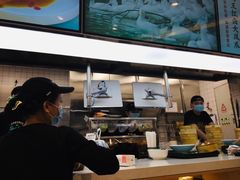 -星巴克(深圳新沙天虹店)