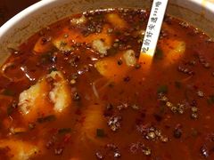 -渝是乎酸菜鱼(龙旗购物中心店)