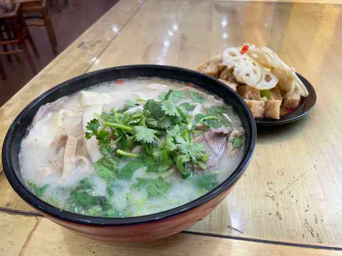 惠丰源烩面馆(经七路店)-"#点评有礼# 在河南,除了吃烩面就是别的.