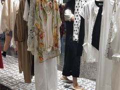 -广州壹马服装广场