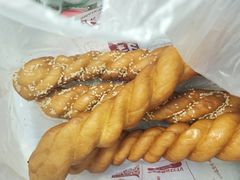 蜂蜜麻花-弘祥蜂蜜大麻花(烟大店)