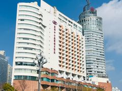 -昆明中心皇冠假日酒店