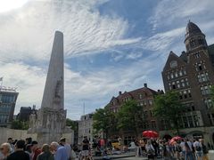-De Bijenkorf百货公司
