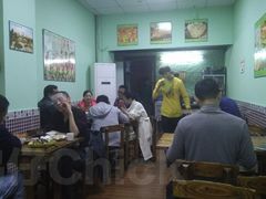 大堂-清真新疆叶尔羌烤肉店(新香洲店)