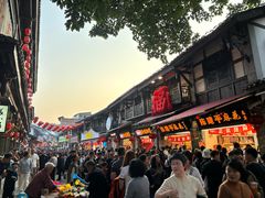 -磁器口古镇