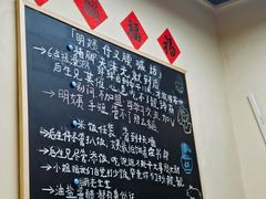 -明姨仔潮汕美食·碳炉猪脚·汕尾牛腩饭·起片鸡煲(起义路店)