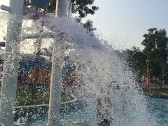 -欢乐水魔方水世界