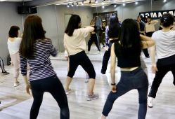 -STAR舞蹈工作室