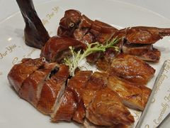 挂烧乳鸭-老船夫婚宴婚庆会馆(延吉路店)