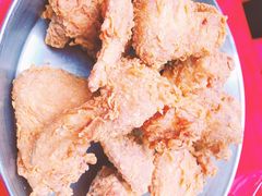 -BHC炸鸡(明洞总店)