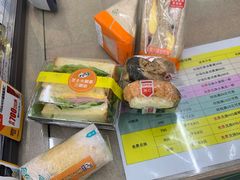 -7-ELEVEN便利店(淞虹店)
