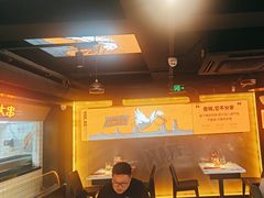 -鸣记脆皮烤鱼·海鲜烤鱼(三八广场店)