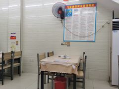 大堂-忆海南海鲜(椰风巷第一市场店)