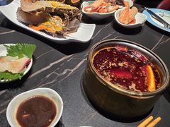 -雍容荟帝王蟹活龙虾展台自助(IFS黑金店)