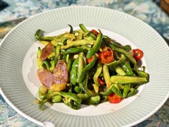 -头上红煨盐鸡乡村食府