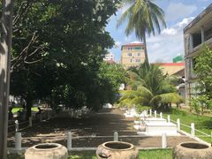 -吐斯廉屠杀博物馆