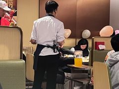 -海底捞火锅(武胜路凯德广场店)