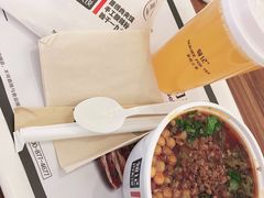 -荀记肉夹馍(三八家乐福店)