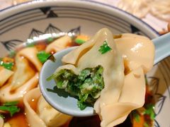 荠菜鲜肉大馄饨-弄堂小笼包(天津南开大悦城店)