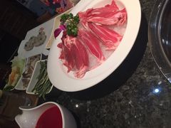 -井格重庆火锅(临平银泰城店)