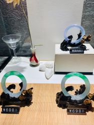 -北京七彩云南翡翠珠宝旗舰店(月坛店)