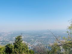-鬼笑石后山停车场