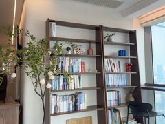 -芷迹江景酒店(五一广场汇景城店)