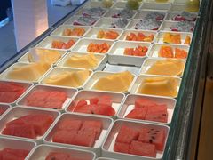 -涨巢·潮玩水疗局