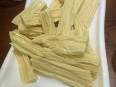 腐竹-老北京热气涮羊肉·小龙虾·烤鱼(呼玛路店)