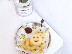笑脸薯饼-一粒糖 · 潮汕小吃-海石花特色甜品