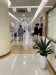 -新生植发·植养护一体