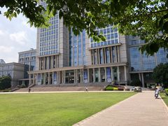 -复旦大学光华楼