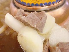 -毛辣果·贵州红酸汤牛肉火锅(西单店)