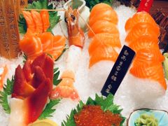 秒懂三文鱼-文三酒肆自助放题(新街口友谊广场店)