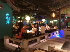-佬麻雀·新湘菜(珠海金发购物中心店)