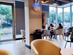 -瑞幸咖啡(杭州绿地中央店)