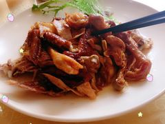 大鹏窑鸡-鹏城人家海鲜酒家·23年老字号(较场尾店)