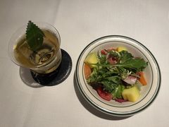 -Mogul Eatery·大亨餐酒馆