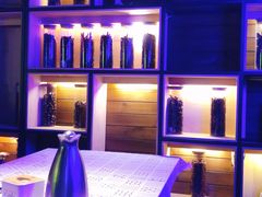-龙巢盱眙龙虾·鸡煲·烧烤宵夜(坪洲店)