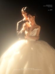 -雪中彩影婚纱摄影·微光艺术中心