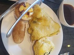 -川骄海鲜自助(王府井奥莱UP TOWN店原世界之花店)