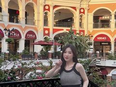 -佛罗伦萨小镇广佛名品奥特莱斯(疏港路店)