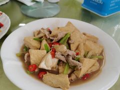 -湘里湘亲饭店(闸坡店)