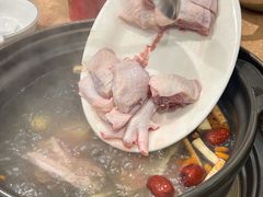 -濠轩阁特色生蚝火锅总店