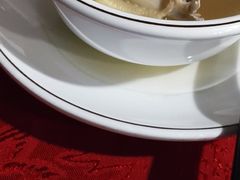 滋补汤底-花苑美食横琴生蚝火锅(拱北粤华路店)
