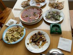 -美顺香食府鱼头老店(雪野湖店)