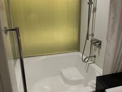 -上海浦东假日酒店