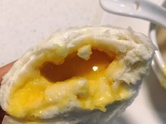 蛋黄流沙包-煲王粤菜餐厅(中侨中心店)